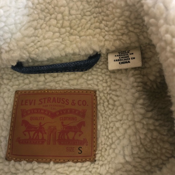 🎉✨💥 Host Pick 🎉✨💥 - Men’s Levi’s Denim Sherpa Jacket - Picture 5 of 6